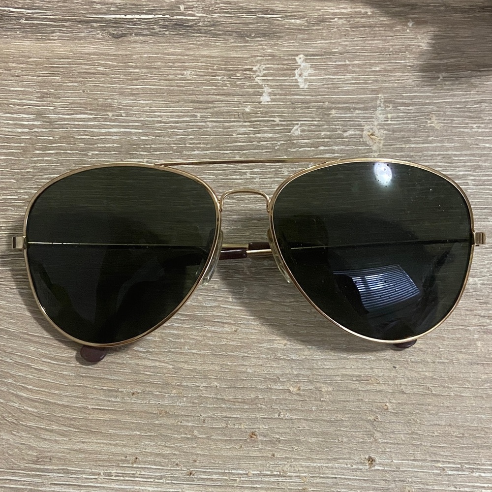 Vintage Gold Aviator Sunglasses